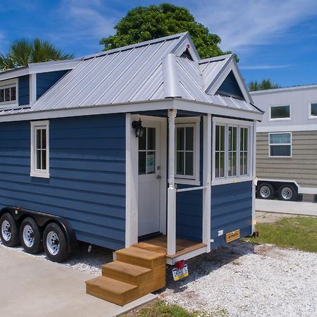Tiny House Siesta Villa Сарасота Екстериор снимка