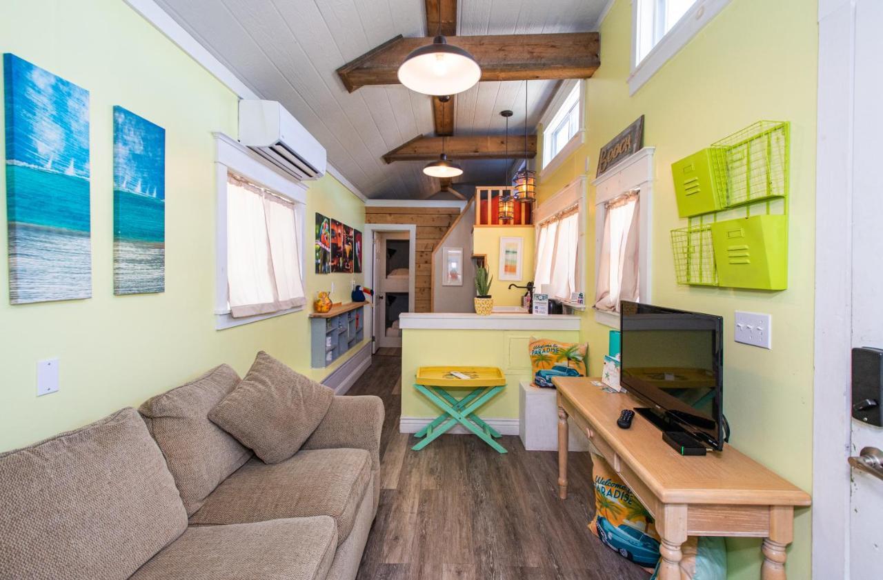 Tiny House Siesta Villa Сарасота Екстериор снимка