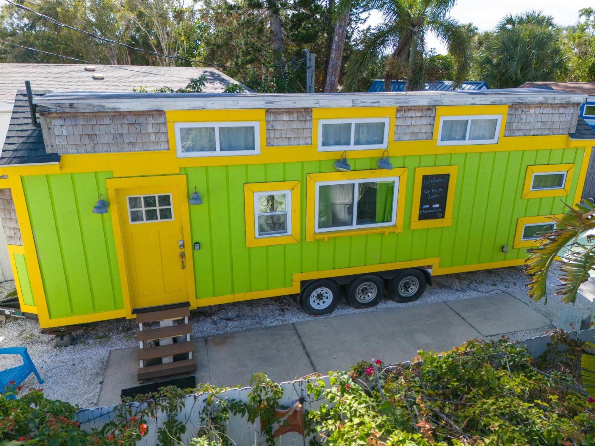 Tiny House Siesta Villa Сарасота Екстериор снимка